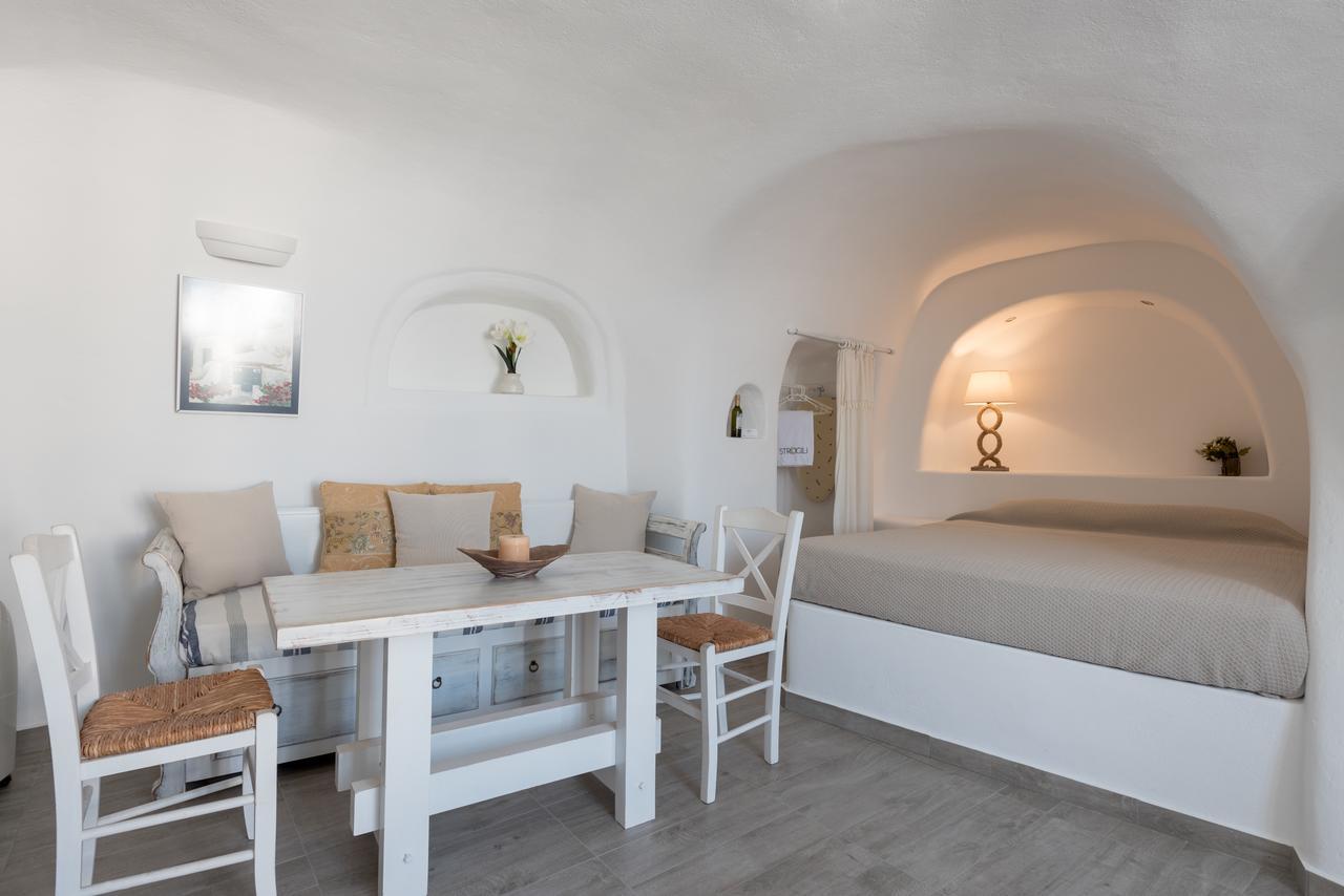 Strogili Apart otel Oía Dış mekan fotoğraf